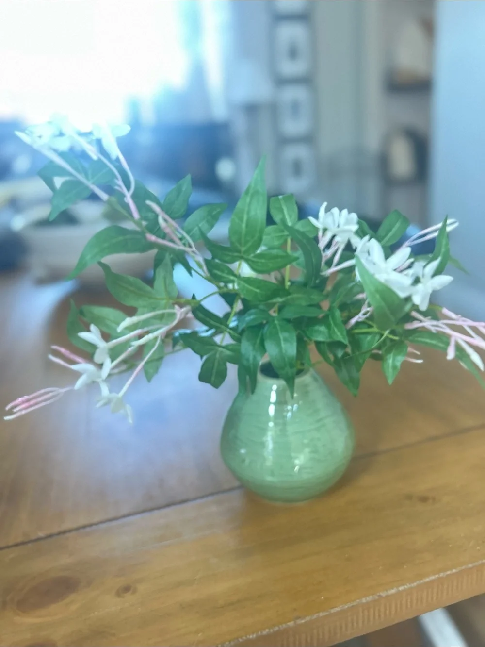 NWT Threshold Shop all Threshold Trailing Jasmine Arrangement